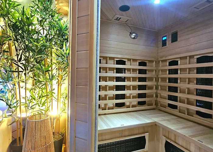 Ama Esclusive بولونيا