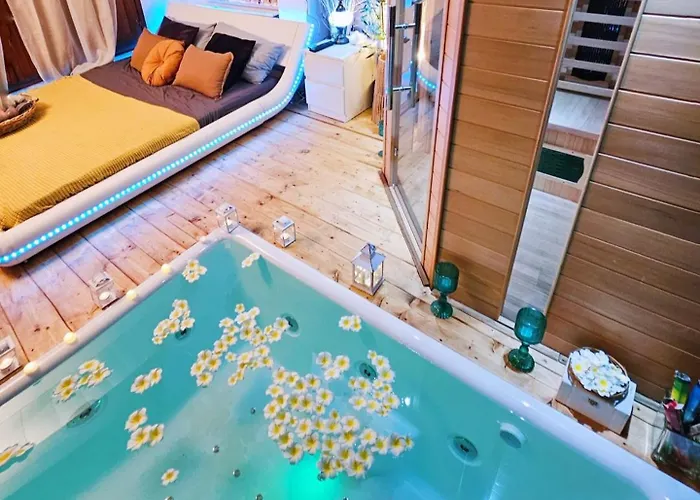 Ama Esclusive شقة بولونيا